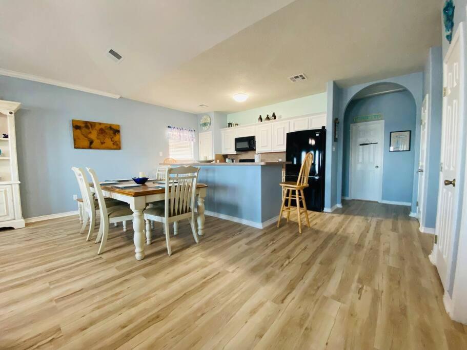 Beach House With Ocean View Surfside Beach Luaran gambar