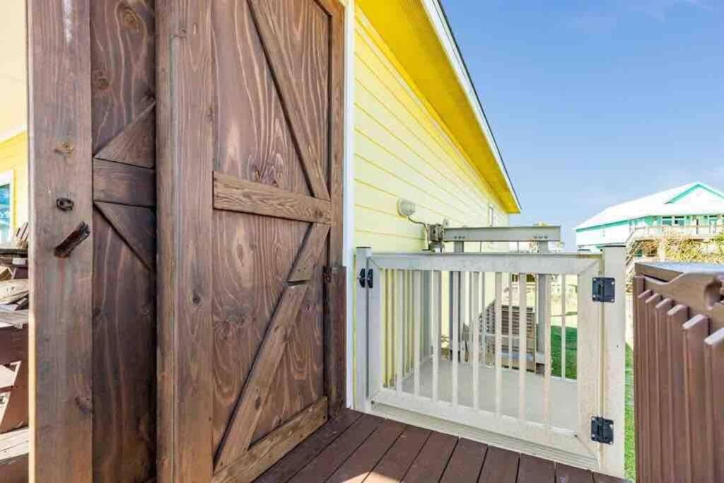 Beach House With Ocean View Surfside Beach Luaran gambar