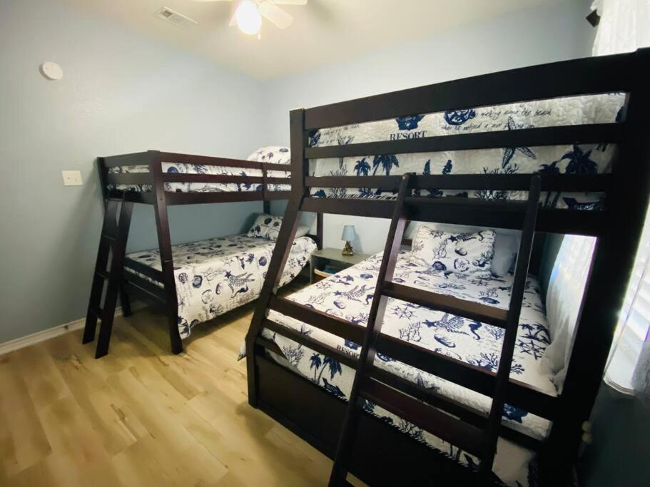 Beach House With Ocean View Surfside Beach Luaran gambar