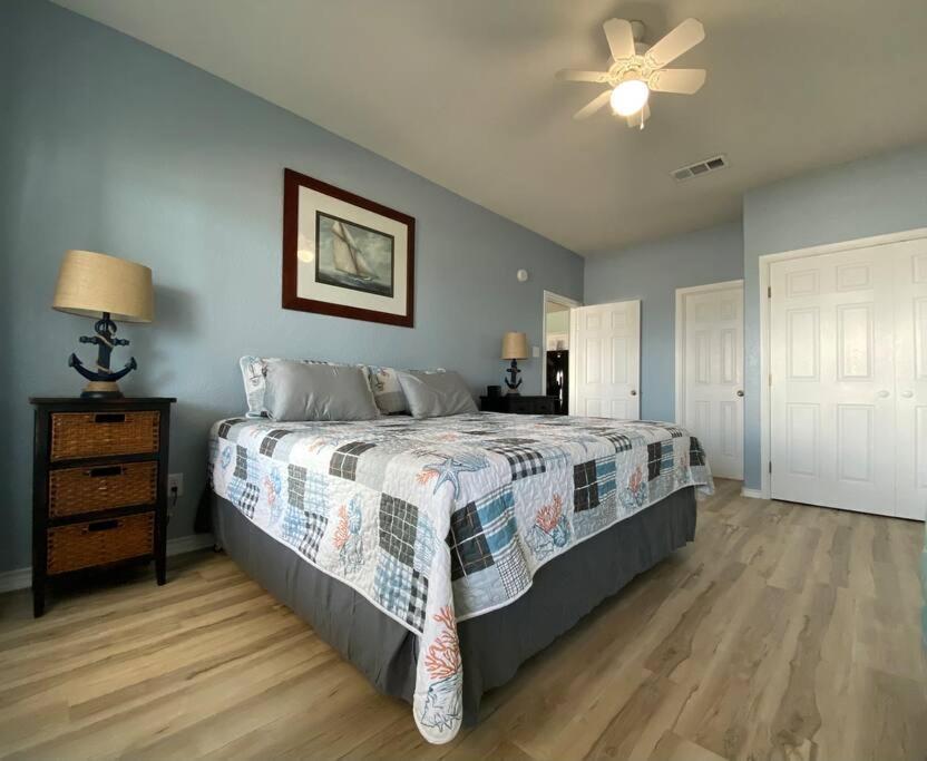 Beach House With Ocean View Surfside Beach Luaran gambar